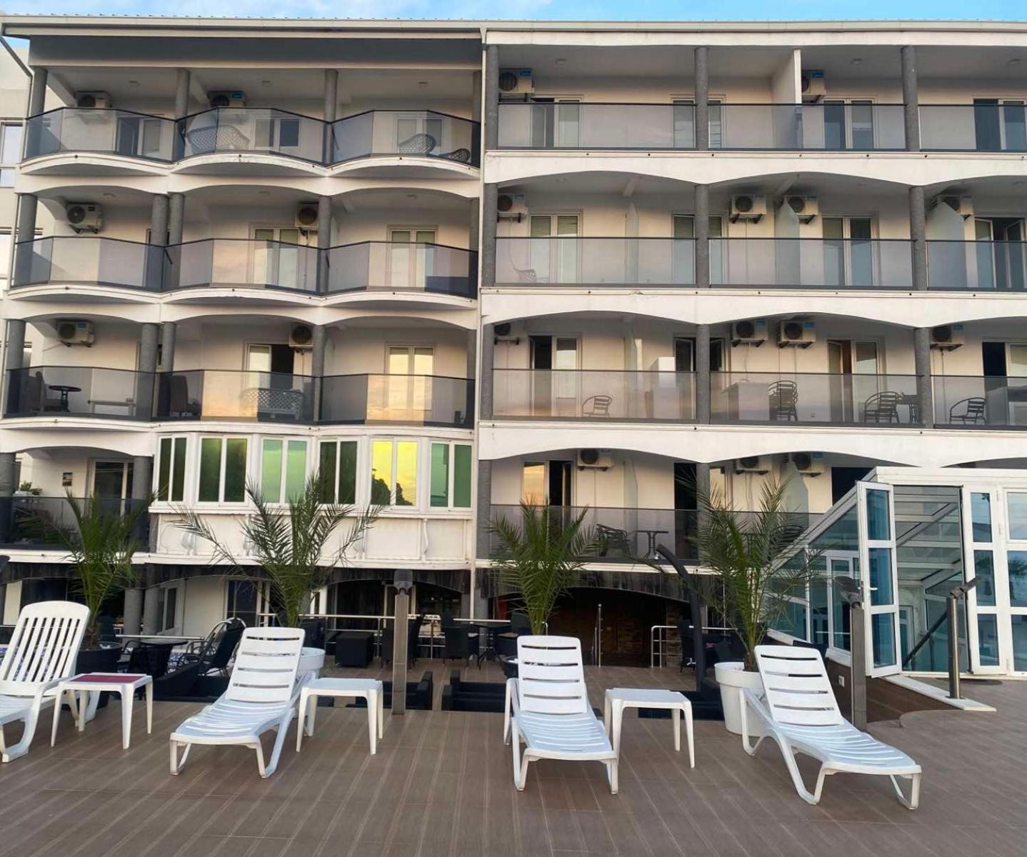 Apartments Mekic ウトイェハ エクステリア 写真